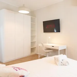 Dreams Exclusive With Terrace - Free Parking - M1 Station - Near Center , Milano Italia